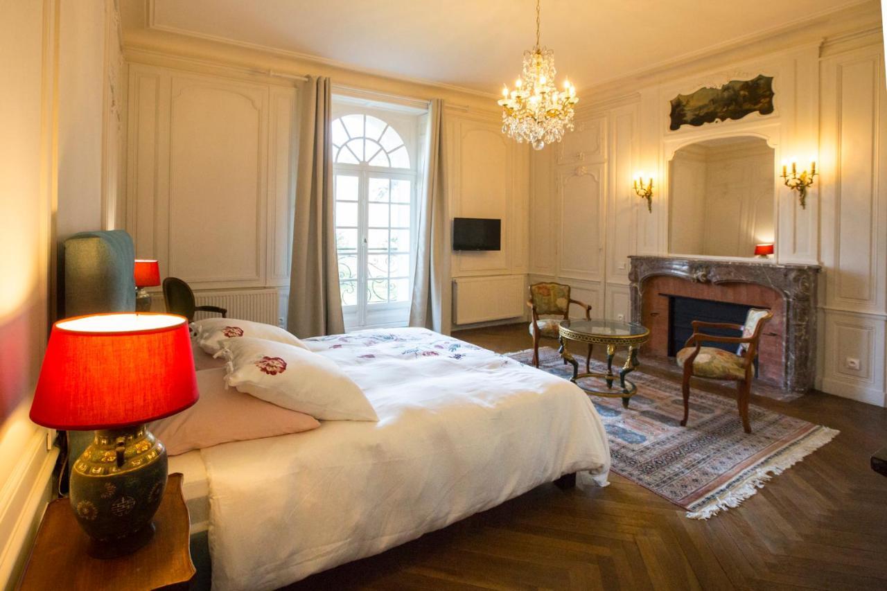 Chateau des Monts Barbeville Extérieur photo