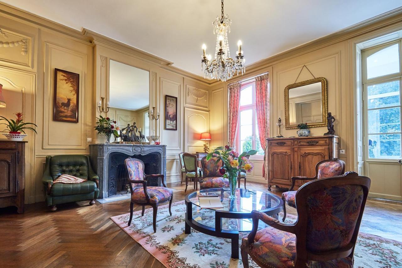 Chateau des Monts Barbeville Extérieur photo