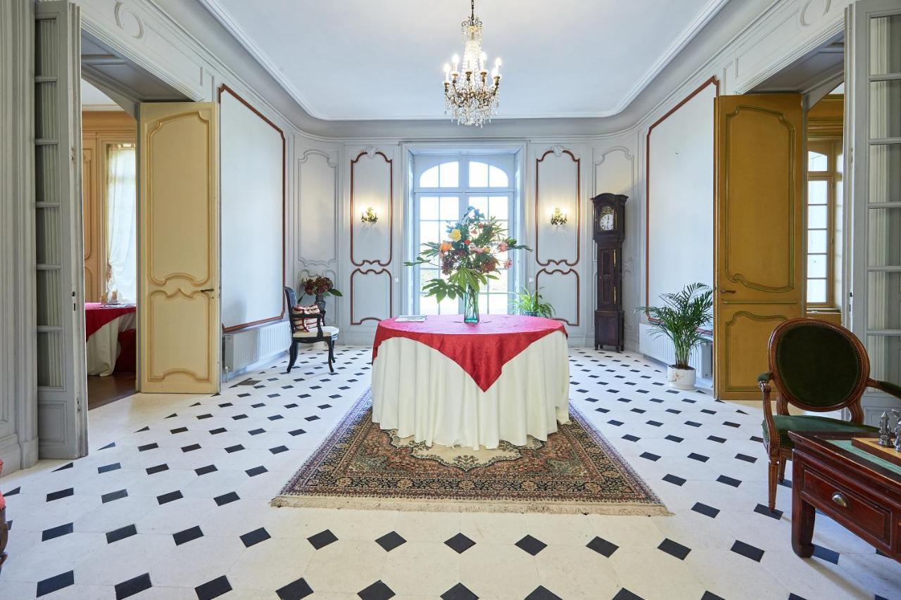 Chateau des Monts Barbeville Extérieur photo