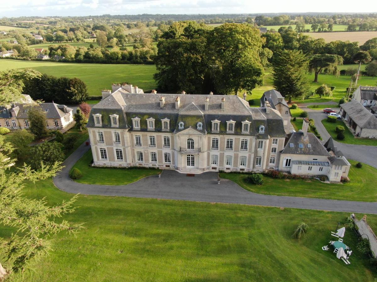 Chateau des Monts Barbeville Extérieur photo