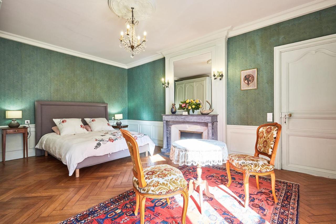 Chateau des Monts Barbeville Extérieur photo