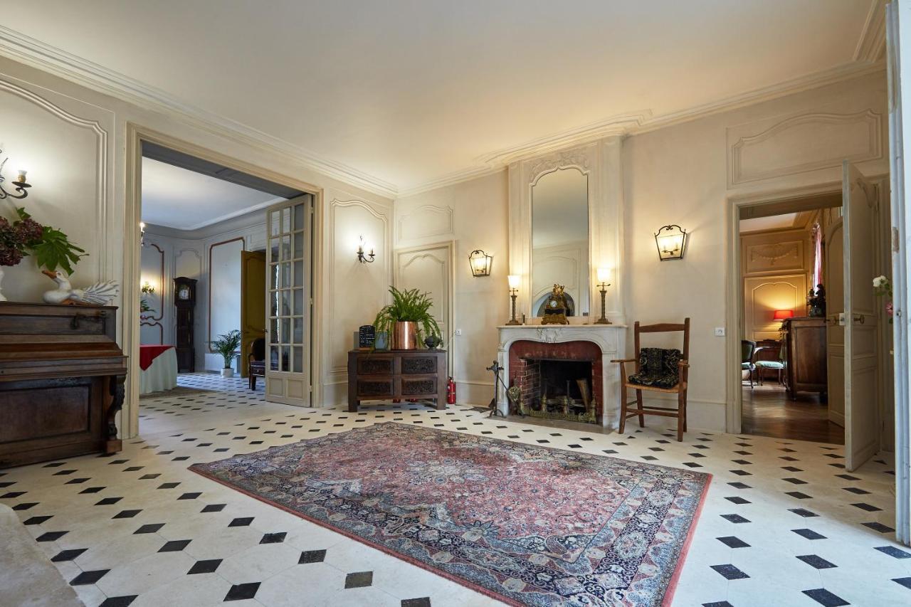 Chateau des Monts Barbeville Extérieur photo